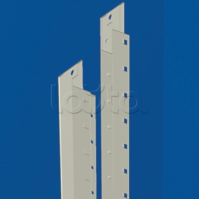 Стойка вертикальная для установки панелей 1600 мм DKC R5TE16