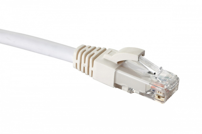 Патч-корд Cat.6 UTP 4 пары RJ45-RJ45, белый, 1м, LSZH Eurolan 21D-U6-01WT