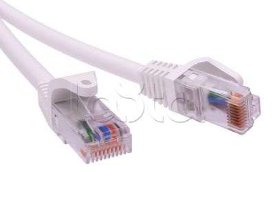 Патч-корд неэкранированный CAT5E U/UTP 4х2, LSZH, белый, 1м DKC RN5EUU4510WH